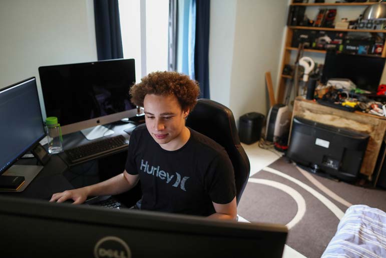 A cyberhero's work is never done: 23 year-old surfer who saved world from WannaCry attack girds for next wave


 
  